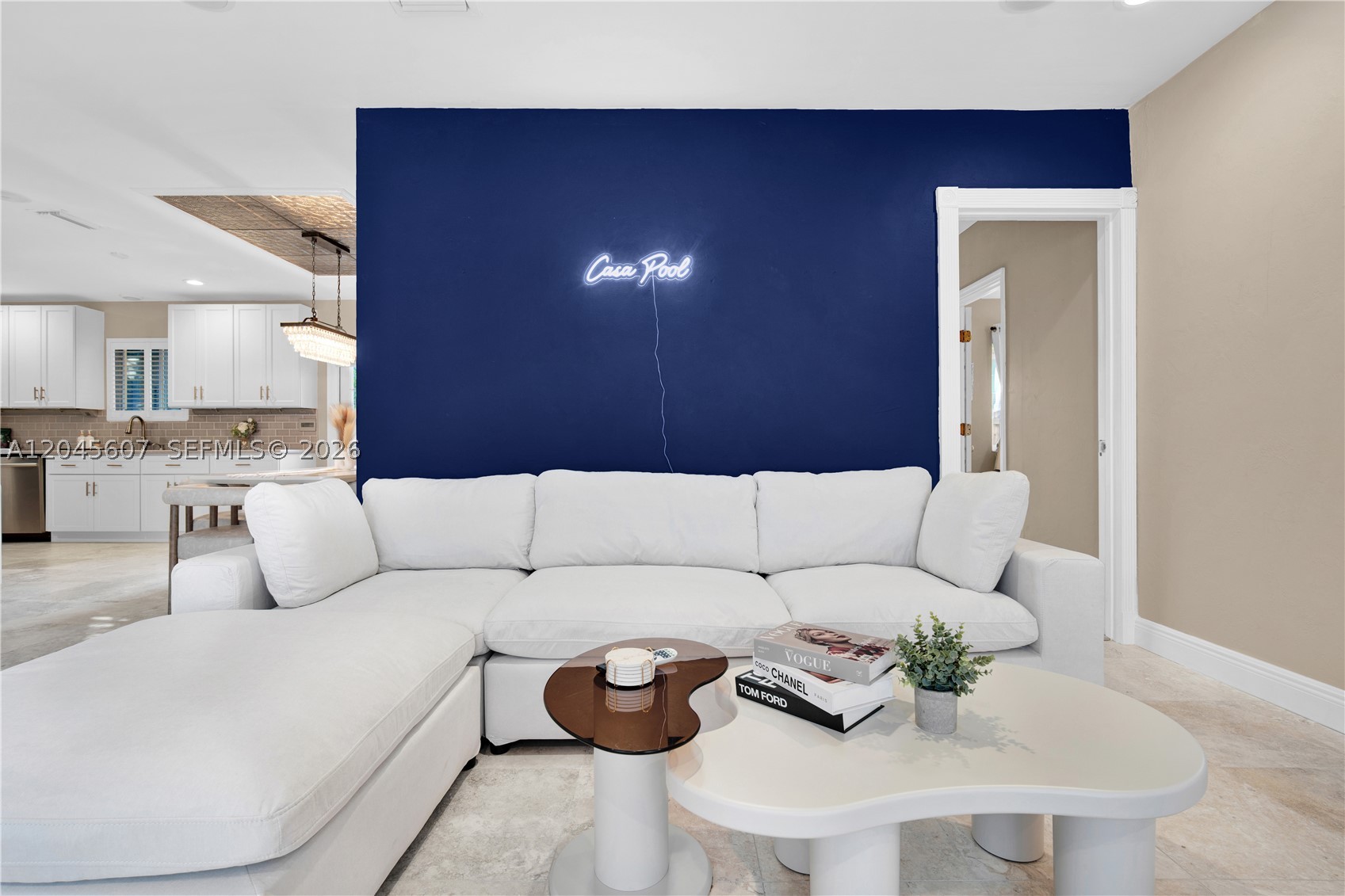 SHERWOOD FOREST - Residential