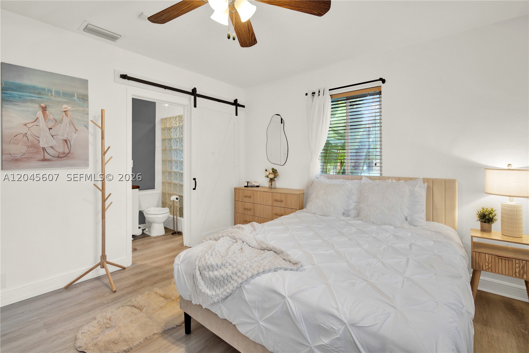 SHERWOOD FOREST - Residential