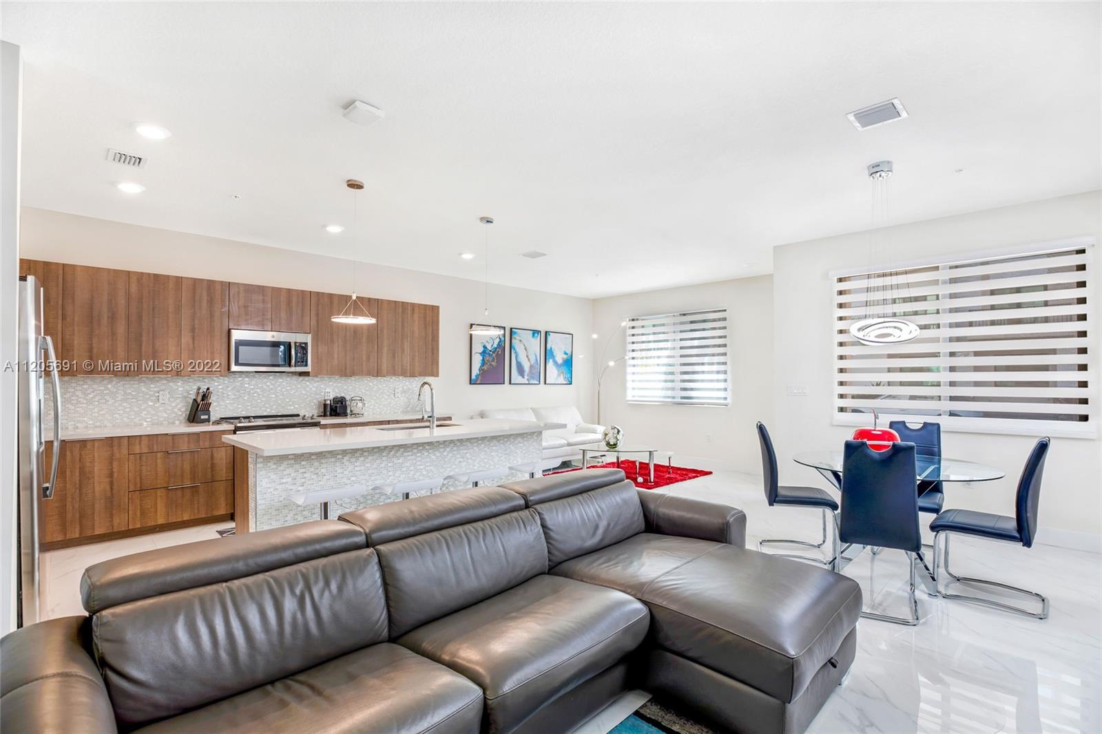 URBANA AT THE RESIDENCES - Residential