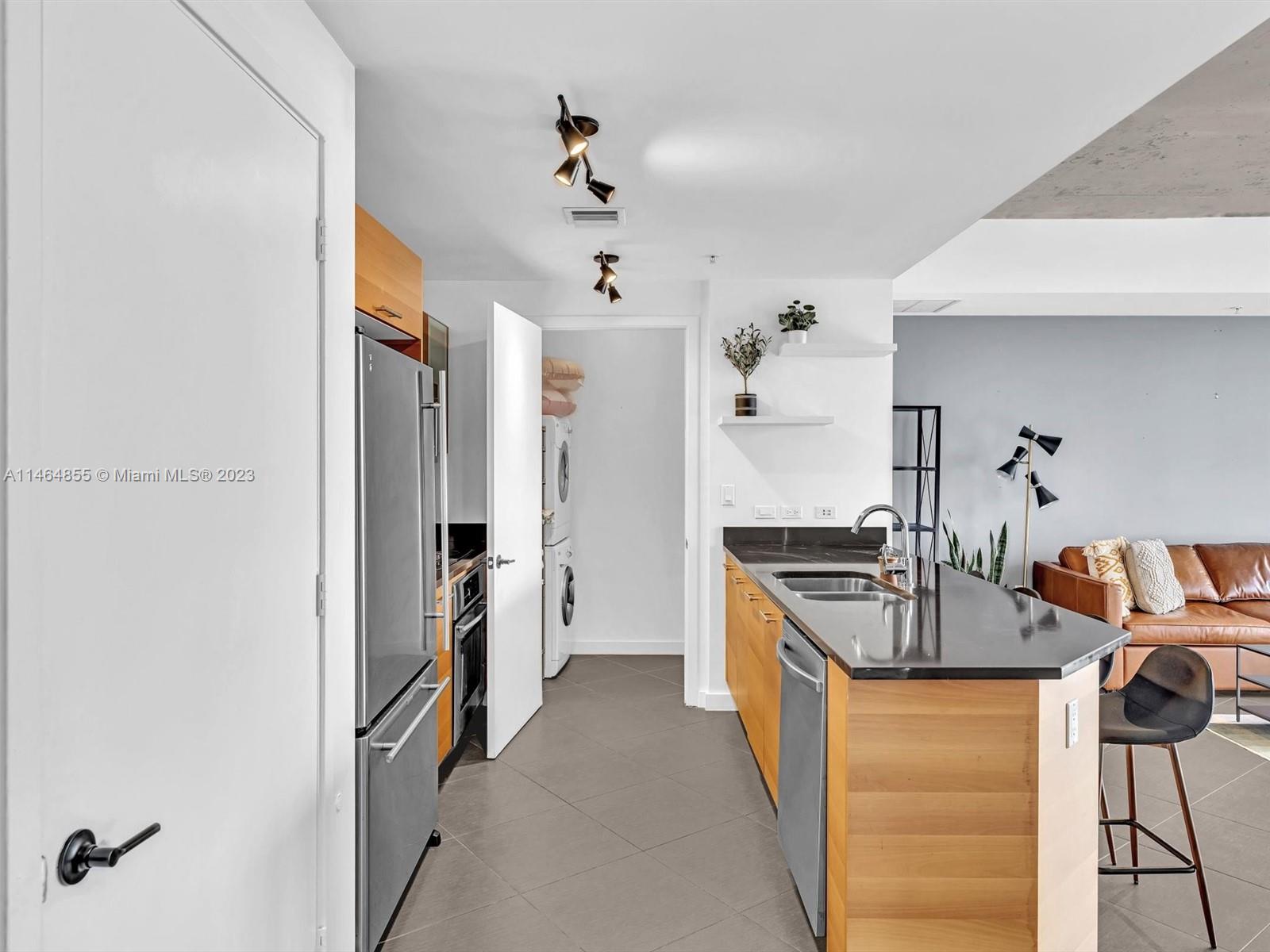 FOUR MIDTOWN MIAMI CONDO - Residential Lease