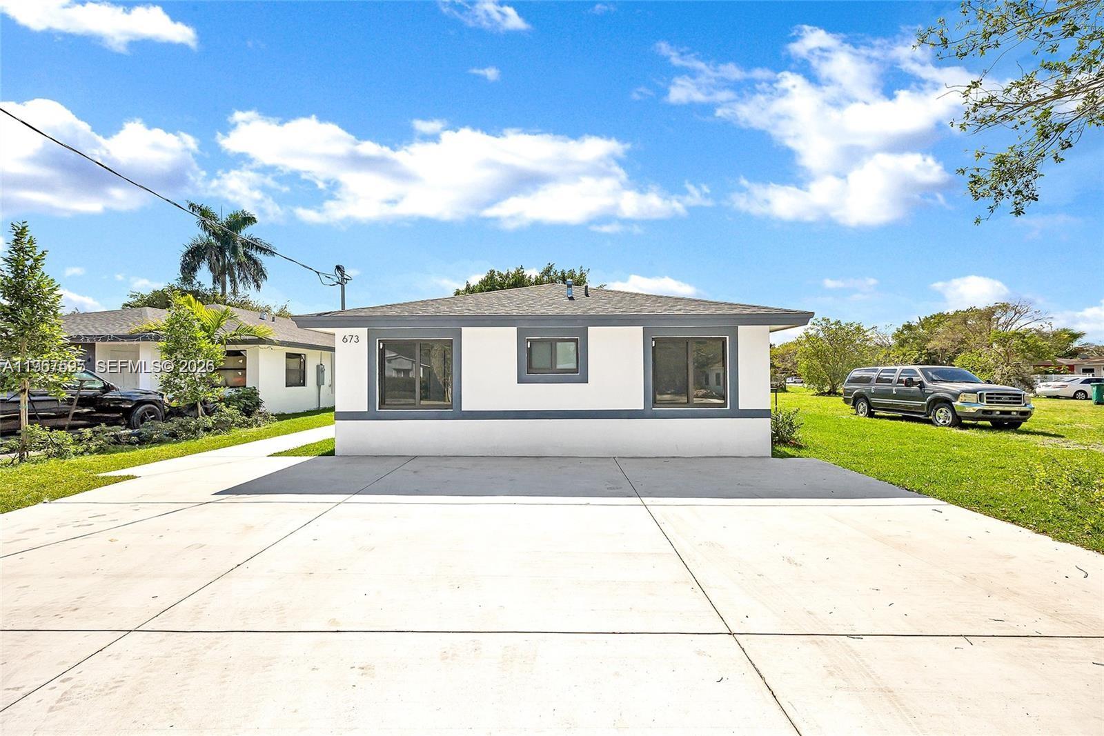 Newer Duplex for Sale!
This beautifully maintained duplex features impact windows and doors, elegant porcelain floors, and in-unit washer and dryer for added convenience. The property offers plenty of parking and comes with tenants already in place, making it an excellent investment opportunity from day one.
Ideally located near US-1, the Turnpike, and the Florida Keys, this duplex combines accessibility with long-term rental appeal.