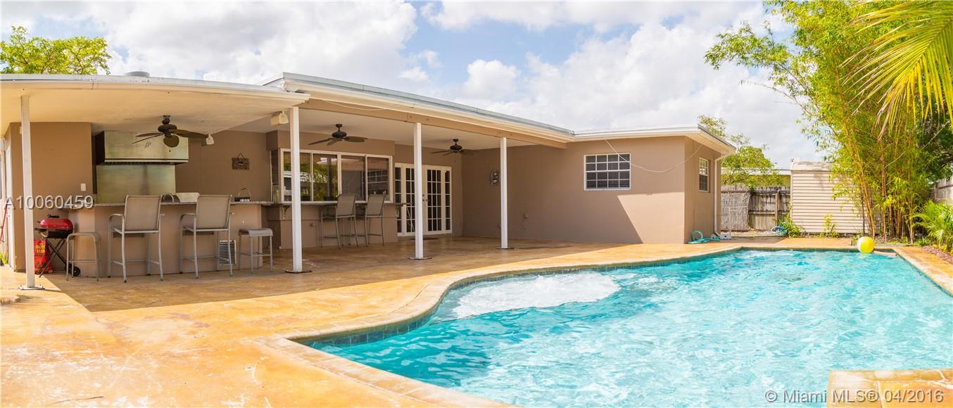 Emerald Hills 68-26 B - Residential