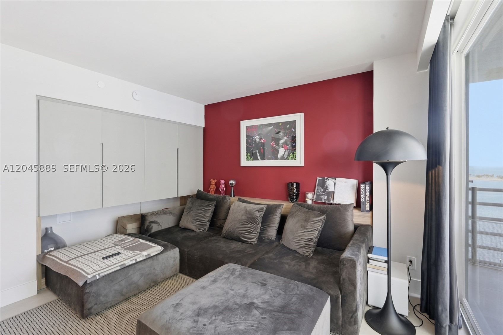 ATLANTIS ON BRICKELL COND - Residential