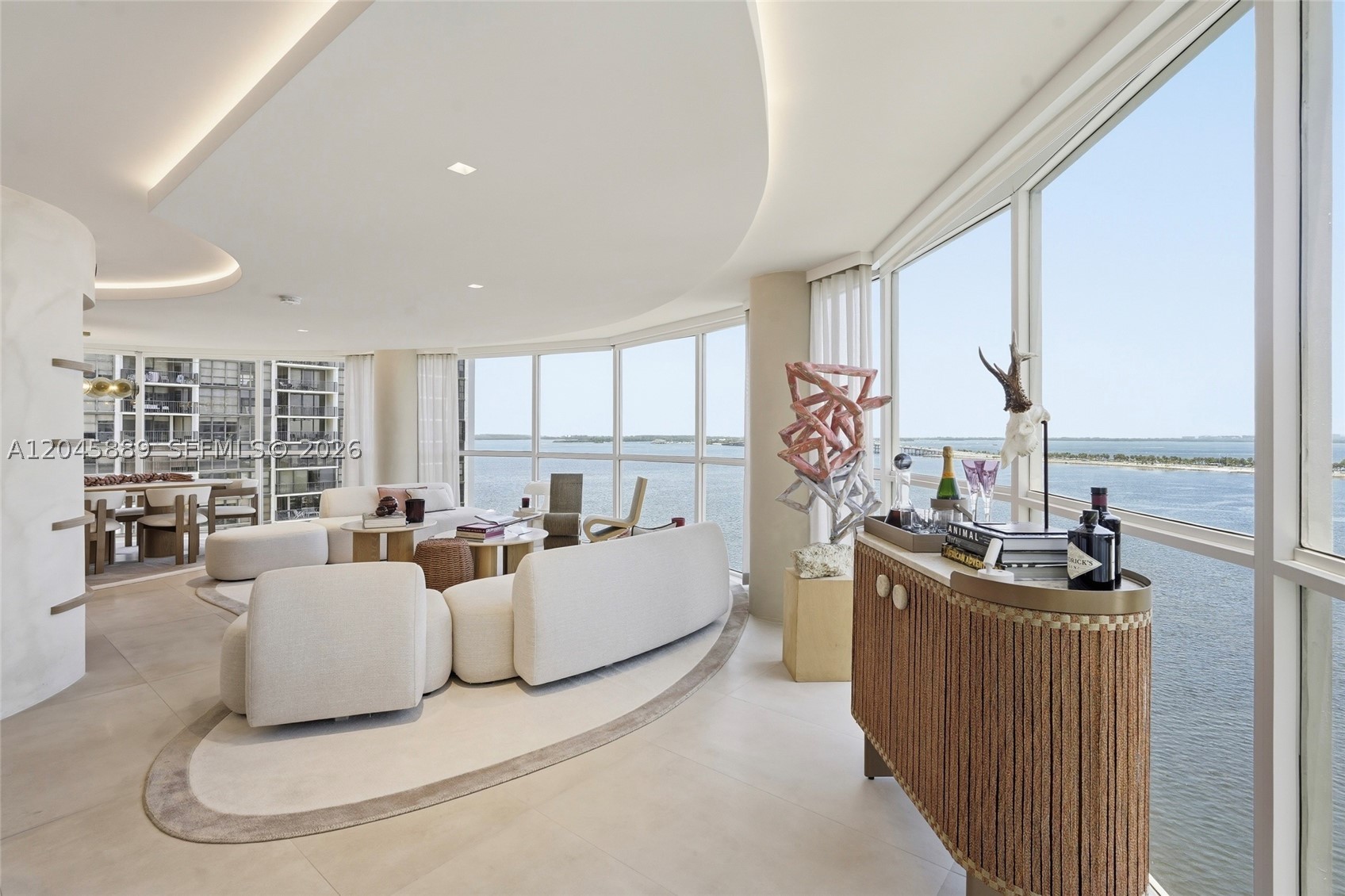 ATLANTIS ON BRICKELL COND - Residential