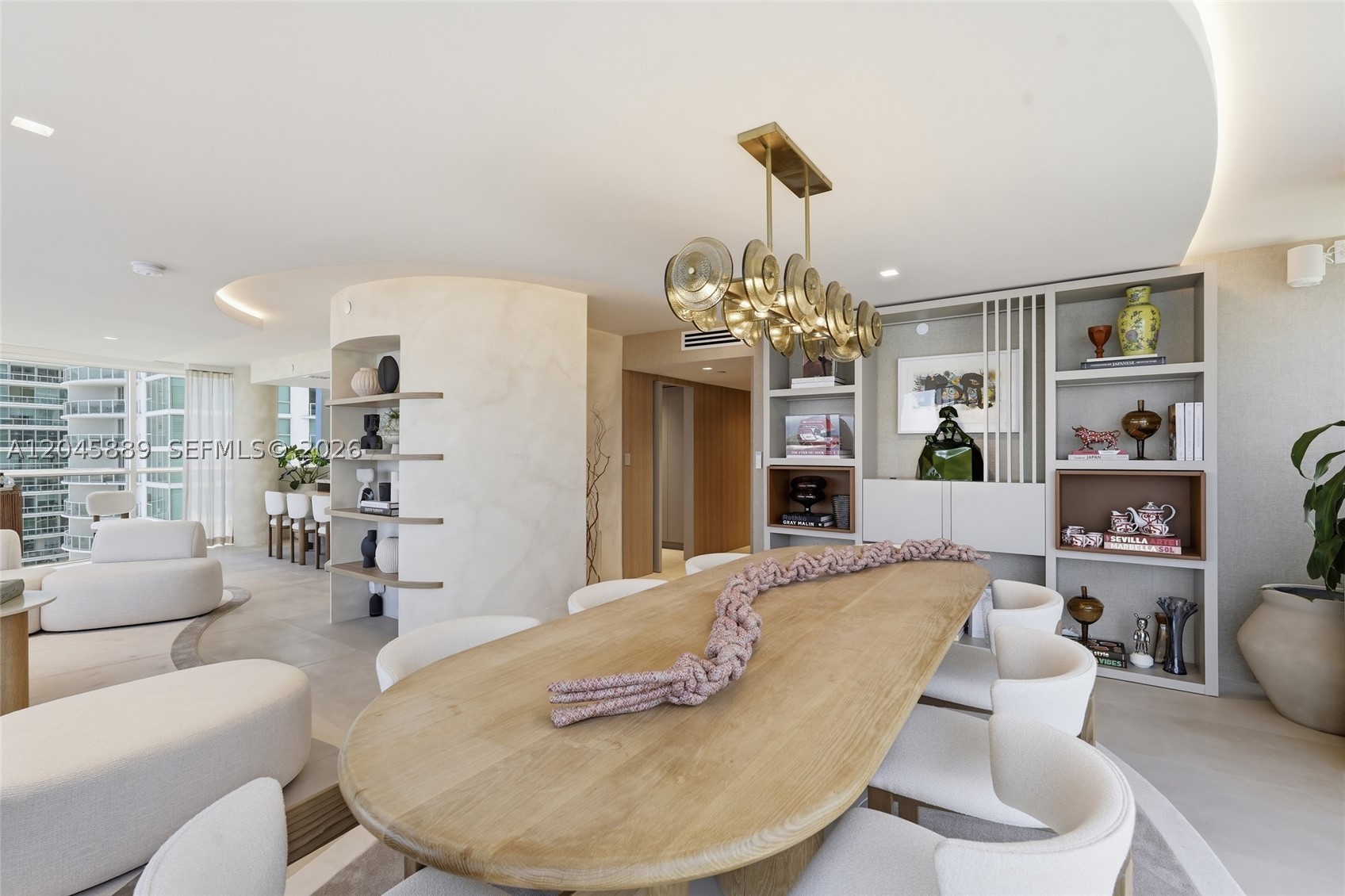ATLANTIS ON BRICKELL COND - Residential
