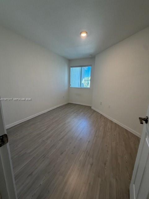 EMERALD ISLES - Residential Lease