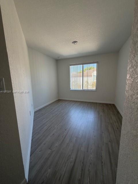 EMERALD ISLES - Residential Lease