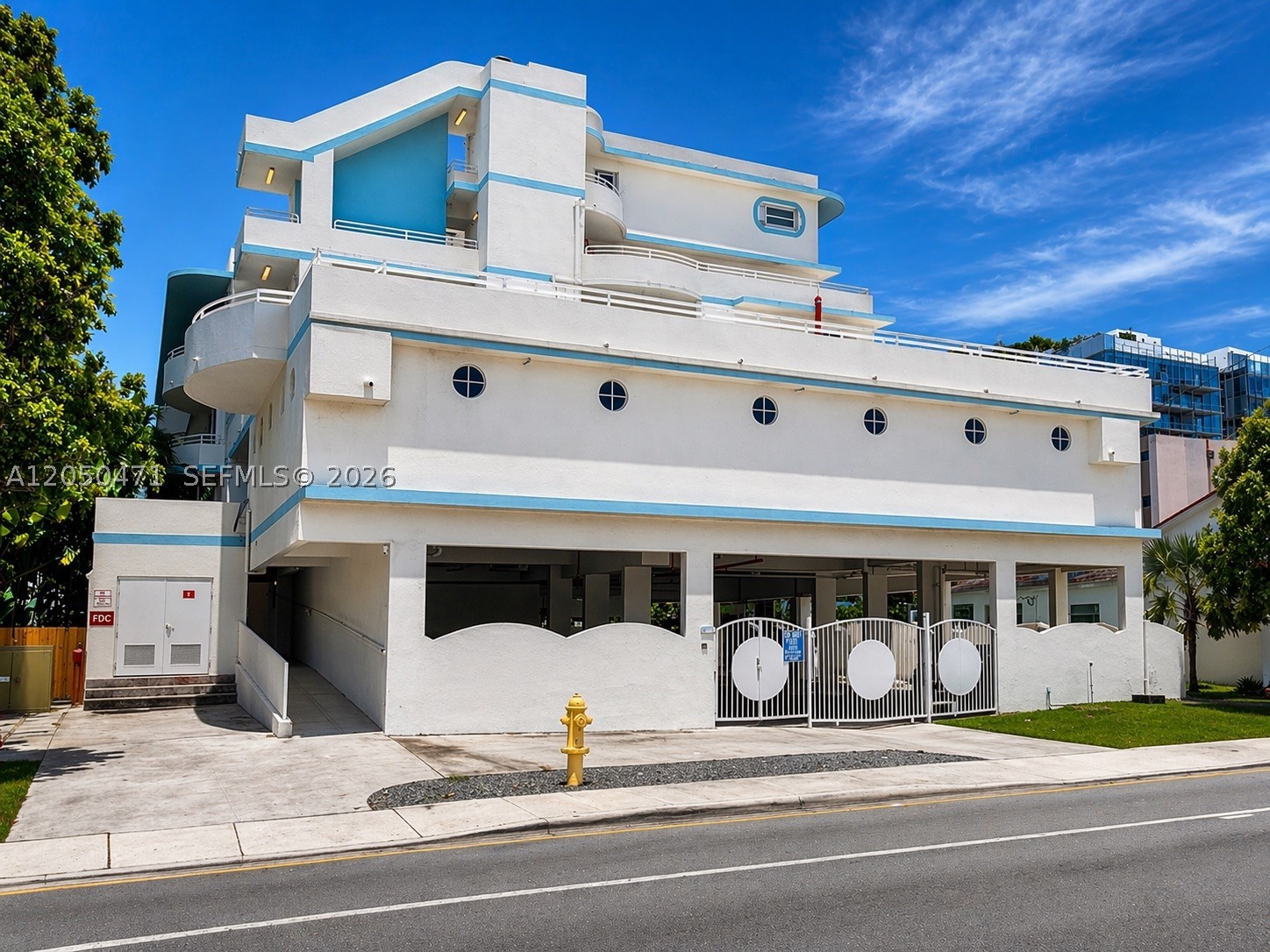 OCEAN 91 CONDO - Residential Lease