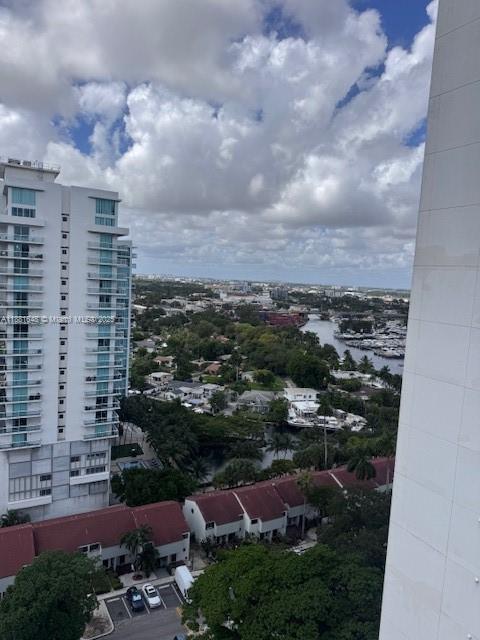TERRAZAS RIVERPARK VILLAG - Residential Lease
