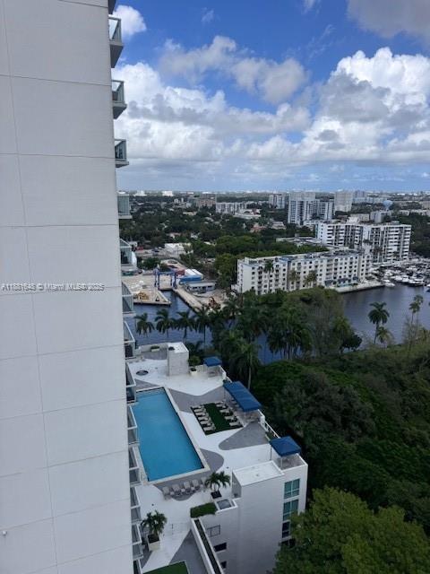 TERRAZAS RIVERPARK VILLAG - Residential Lease