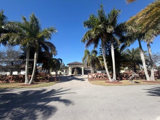 ARBOR ESTATES - Residential