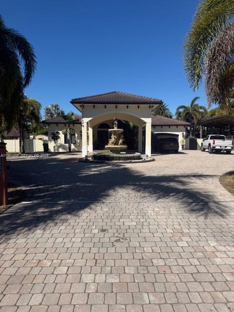 ARBOR ESTATES - Residential