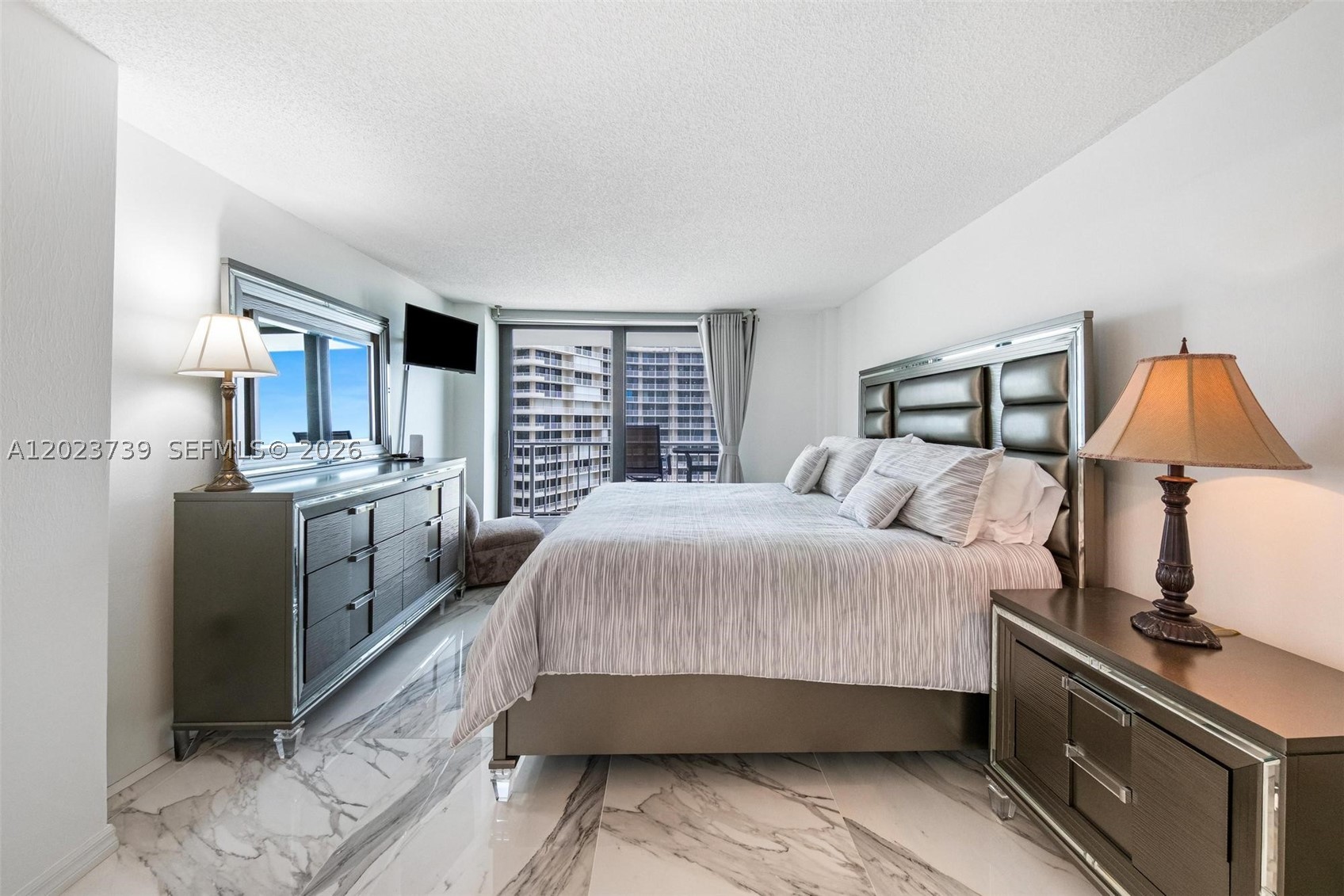 SOUTH SEAS WEST CONDO APTS - Residential
