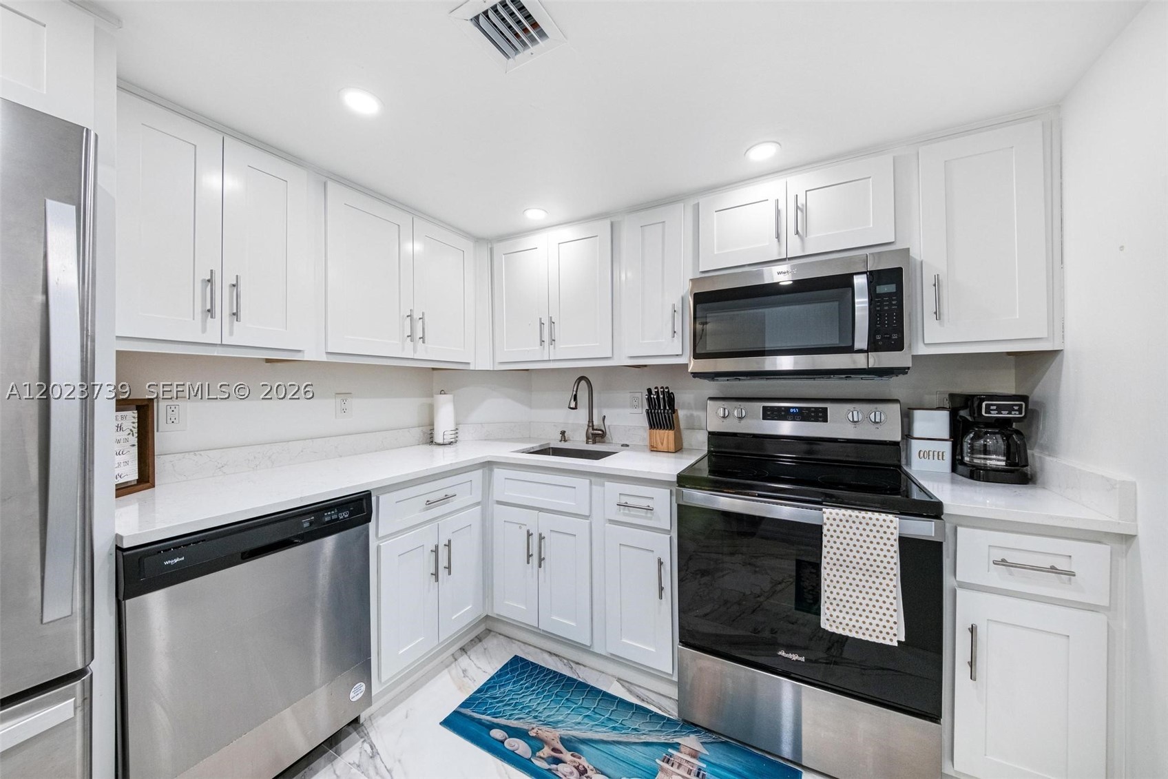 SOUTH SEAS WEST CONDO APTS - Residential