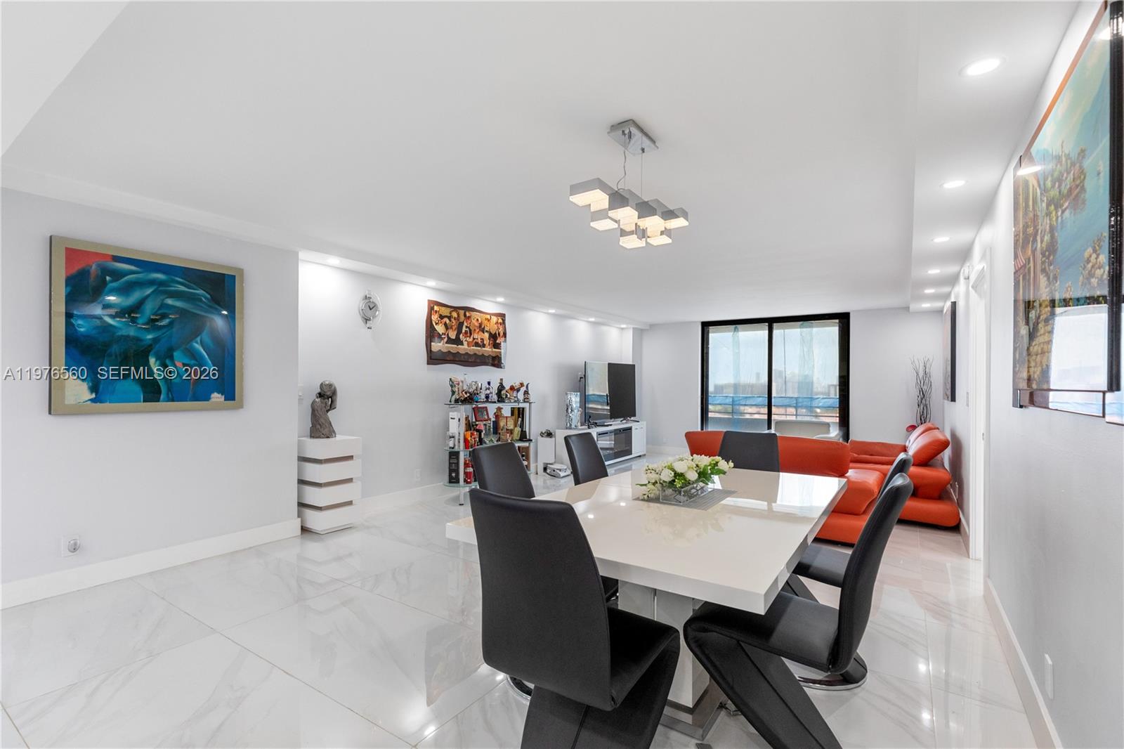 OLYMPUS CONDO PHASE - Residential