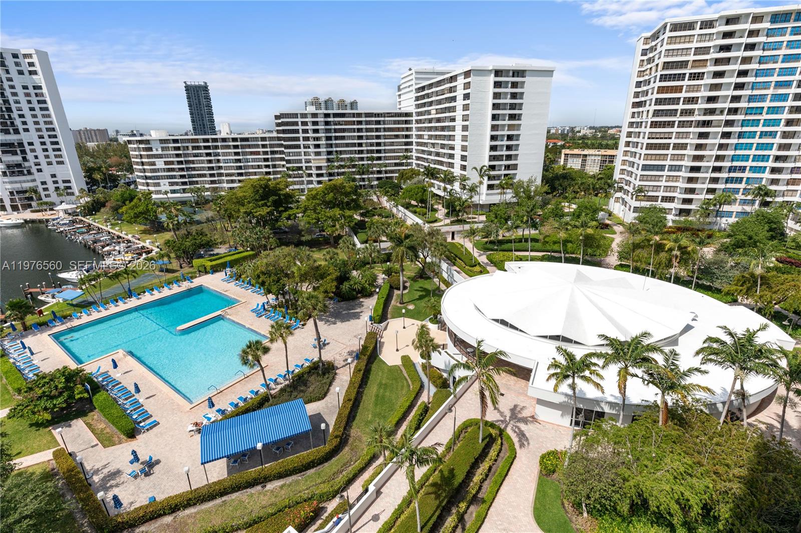 OLYMPUS CONDO PHASE - Residential