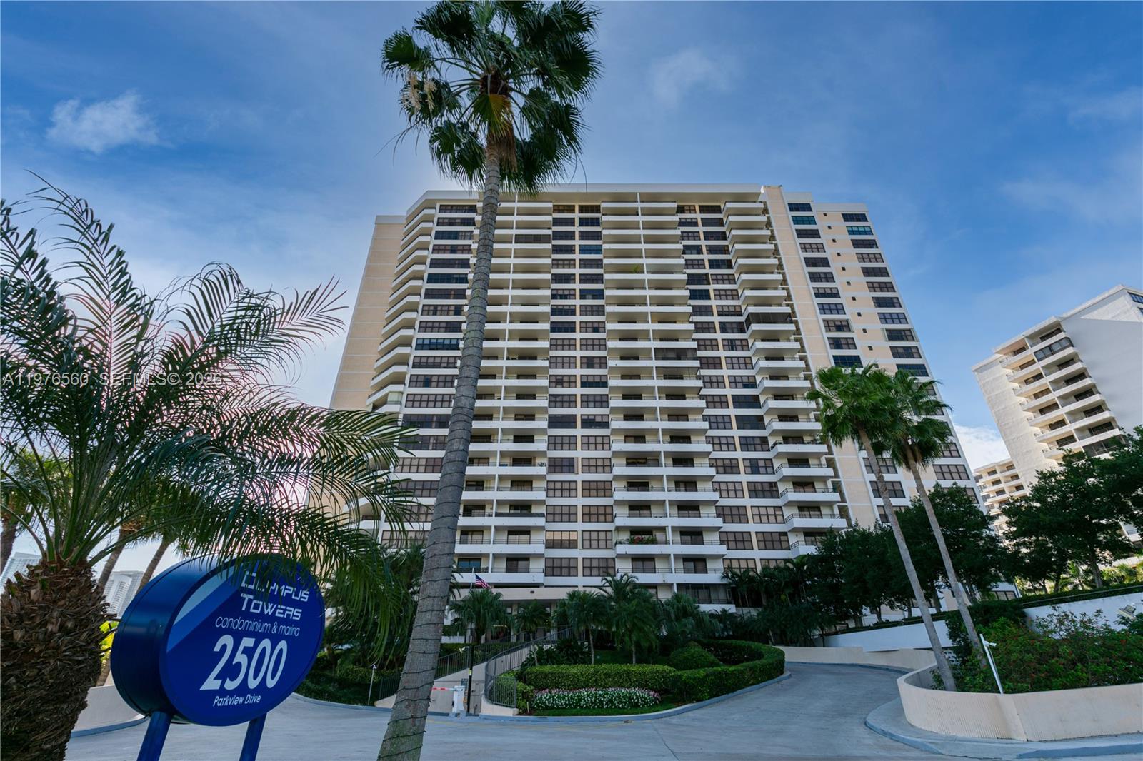 OLYMPUS CONDO PHASE - Residential