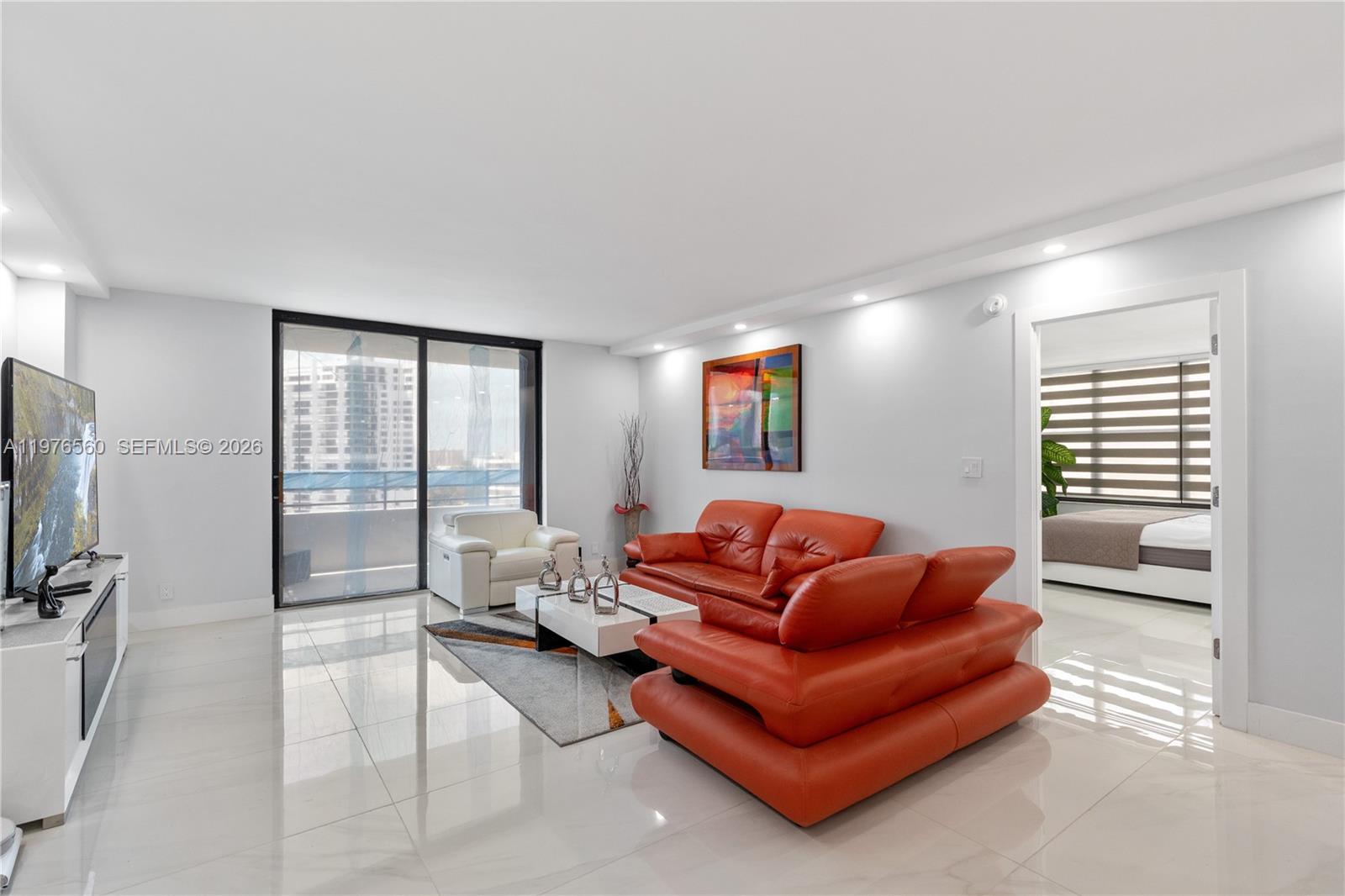 OLYMPUS CONDO PHASE - Residential