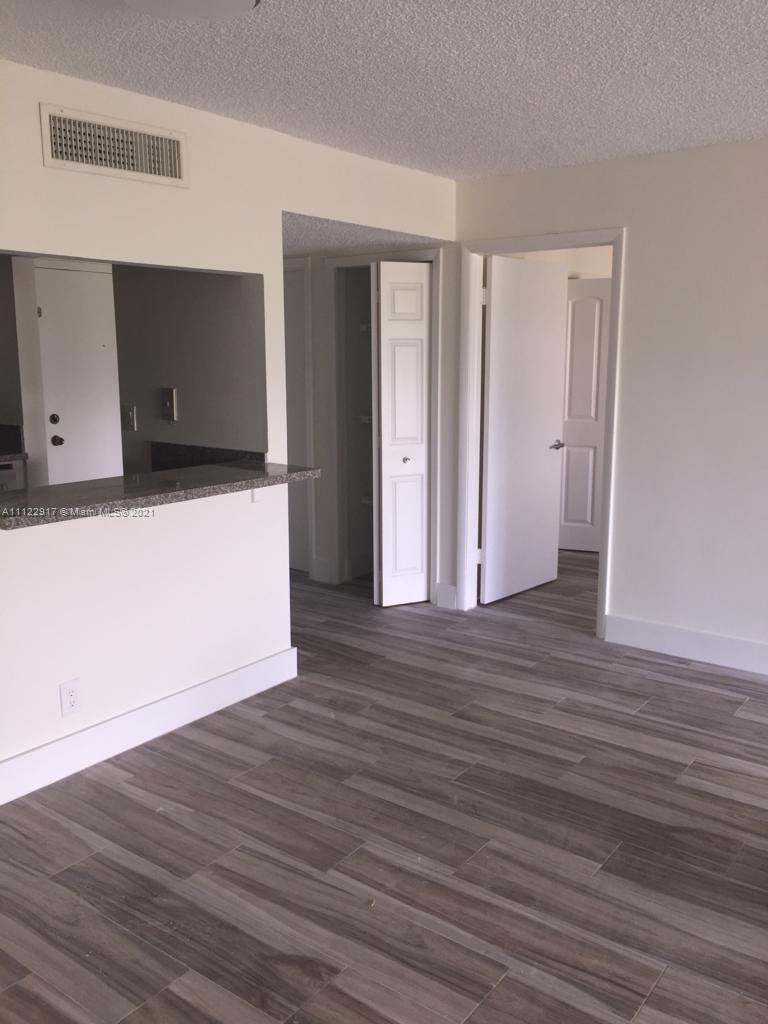 Outstanding 2/2 condo totally renovated in Weston, tiles throughout the entire apartment, updated kitchen with granite counter tops. Third floor with a lake view.
 Great location, close to main roads, malls, hospital, banks and others.  A+ schools, nice and quit neighborhood