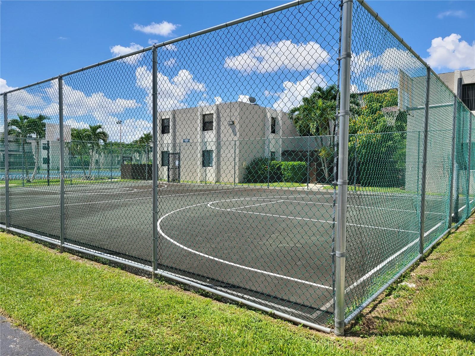 INDIAN LK VILLAGE PHASE 1 - Residential Lease