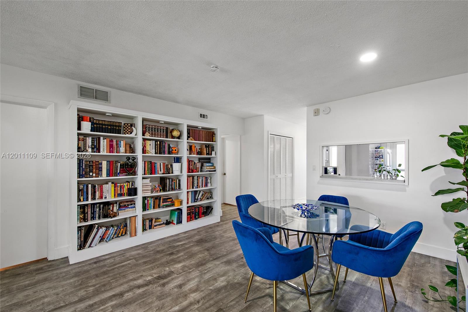 RIO NUEVO C CONDO - Residential