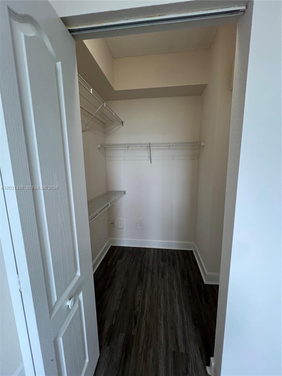 VALENCIA CONDO - Residential Lease