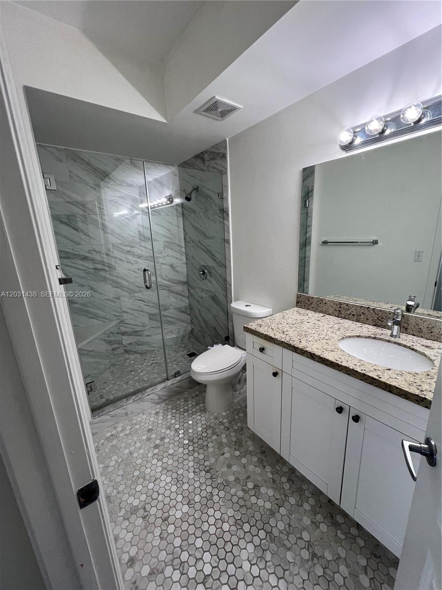 VALENCIA CONDO - Residential Lease