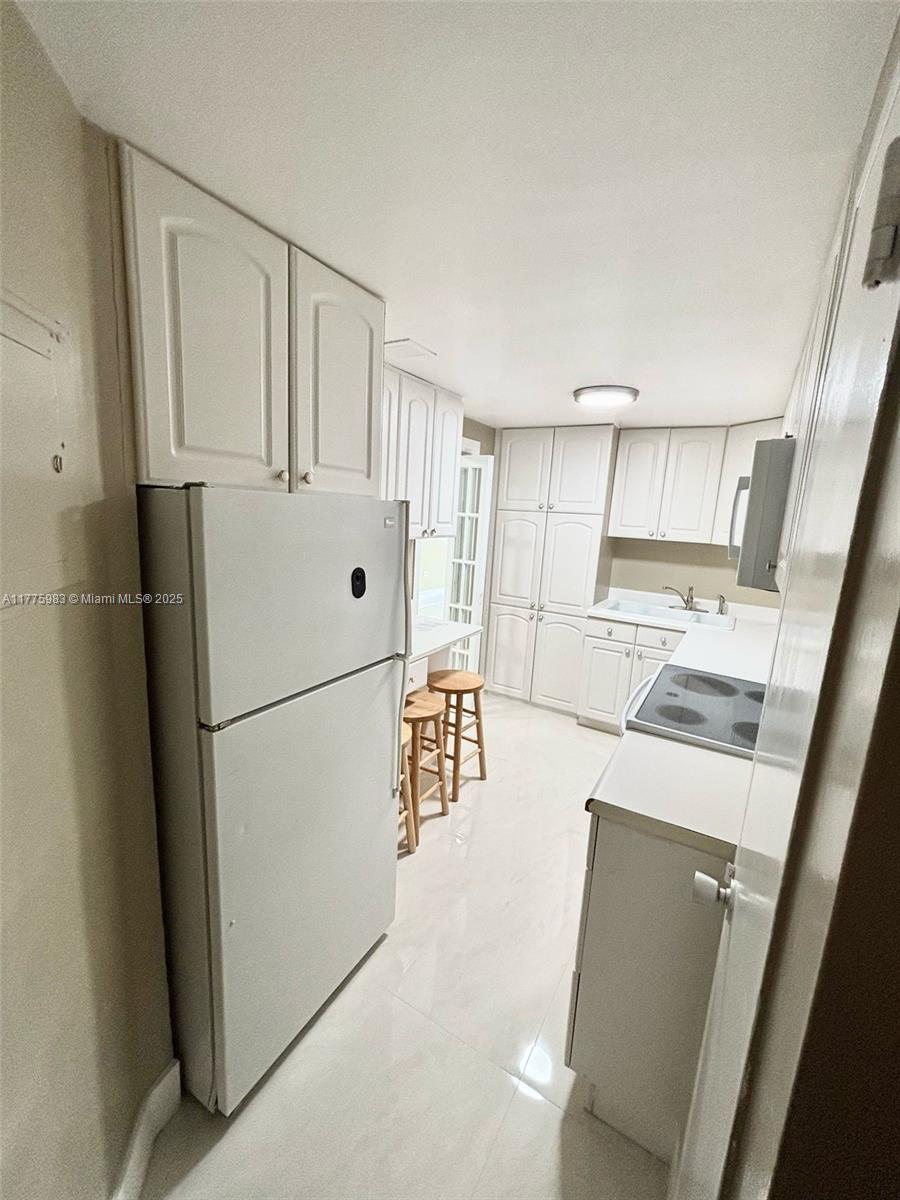FOUR AMBASSADORS CONDO PH - Residential Lease