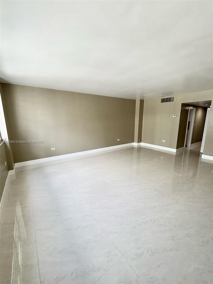 FOUR AMBASSADORS CONDO PH - Residential Lease