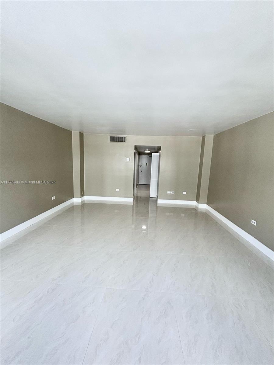 FOUR AMBASSADORS CONDO PH - Residential Lease