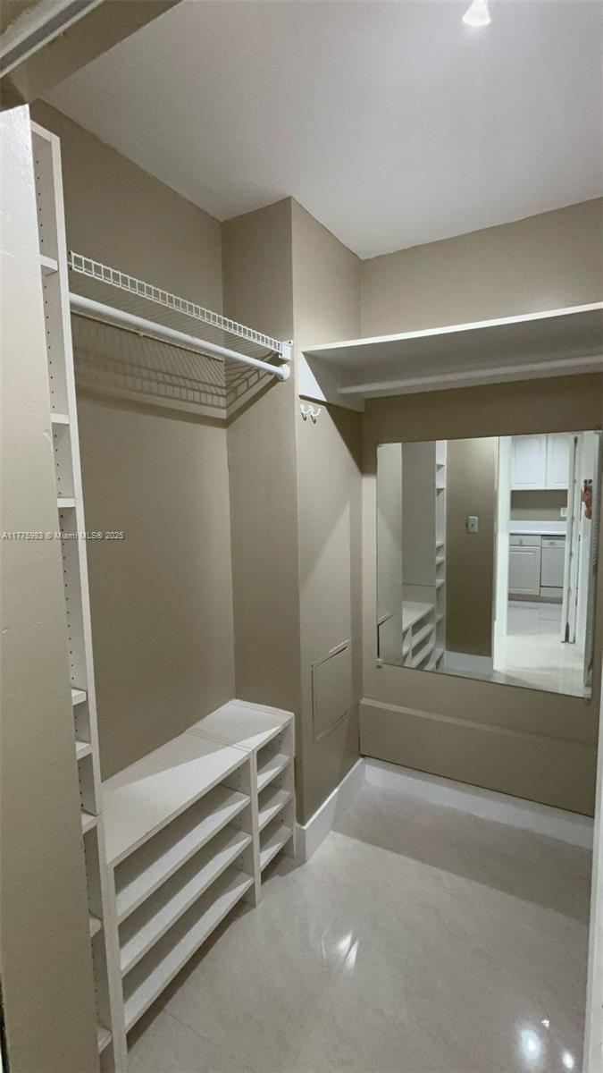 FOUR AMBASSADORS CONDO PH - Residential Lease