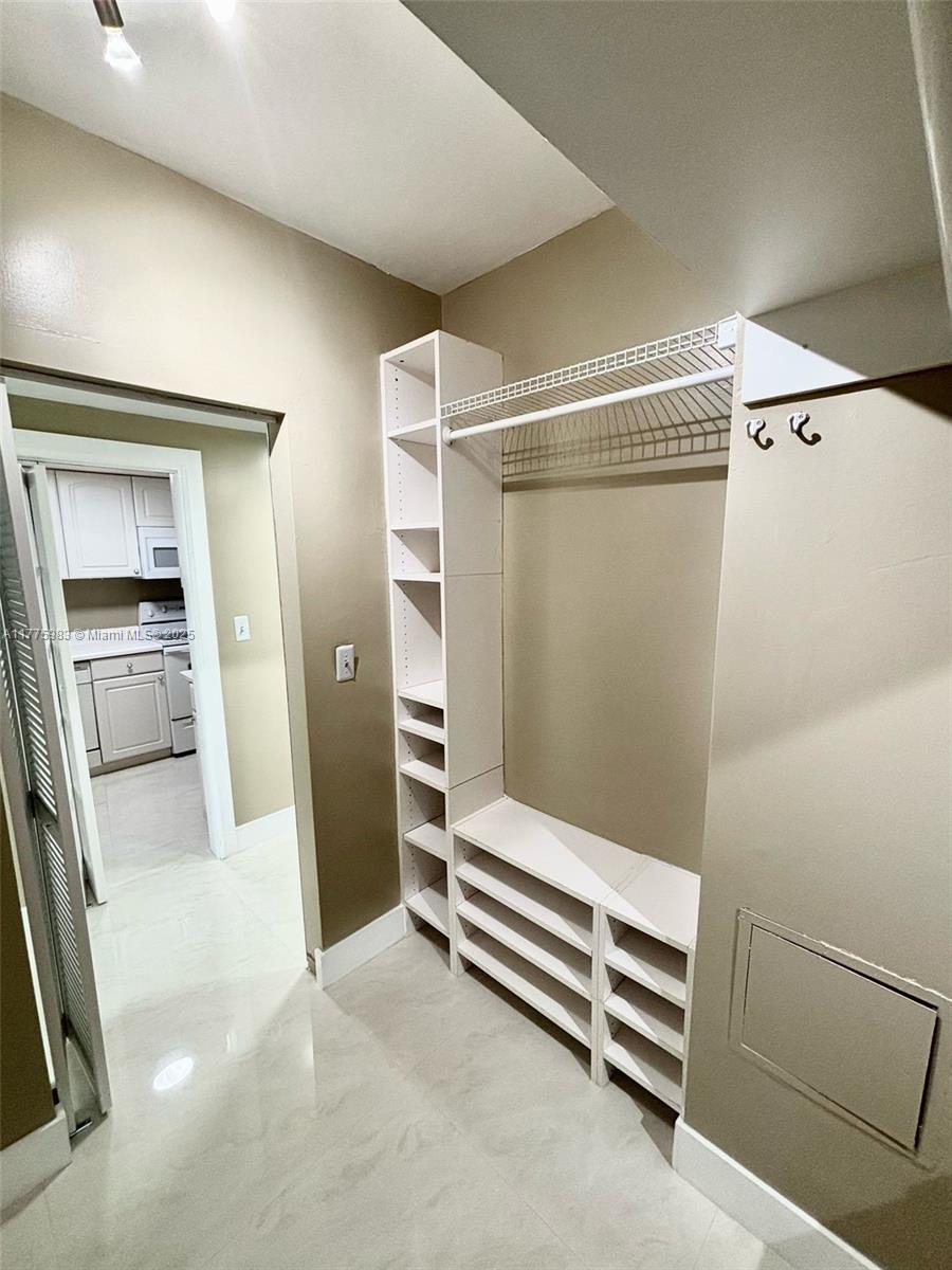 FOUR AMBASSADORS CONDO PH - Residential Lease