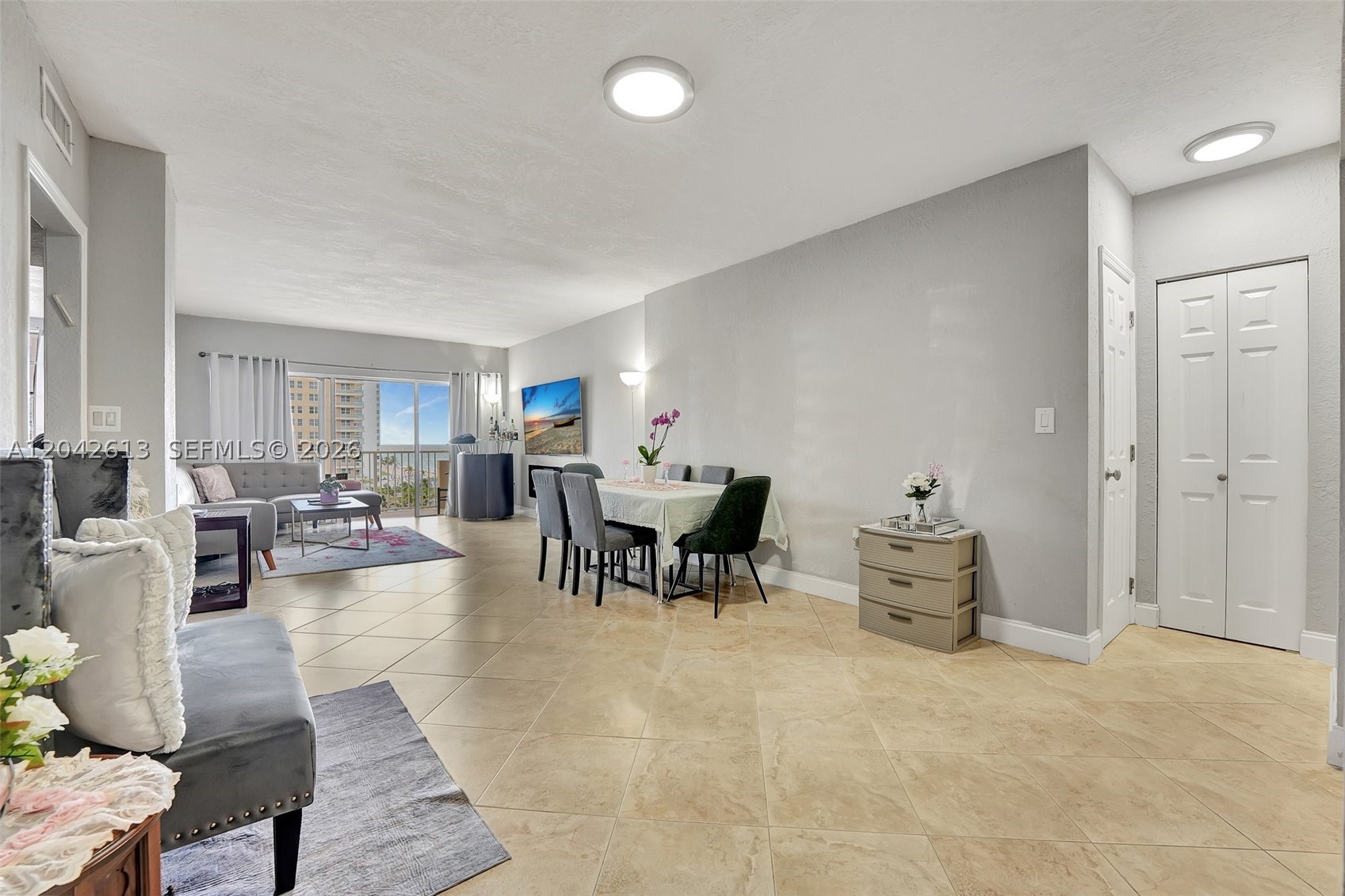 HEMISPHERES CONDO - Residential