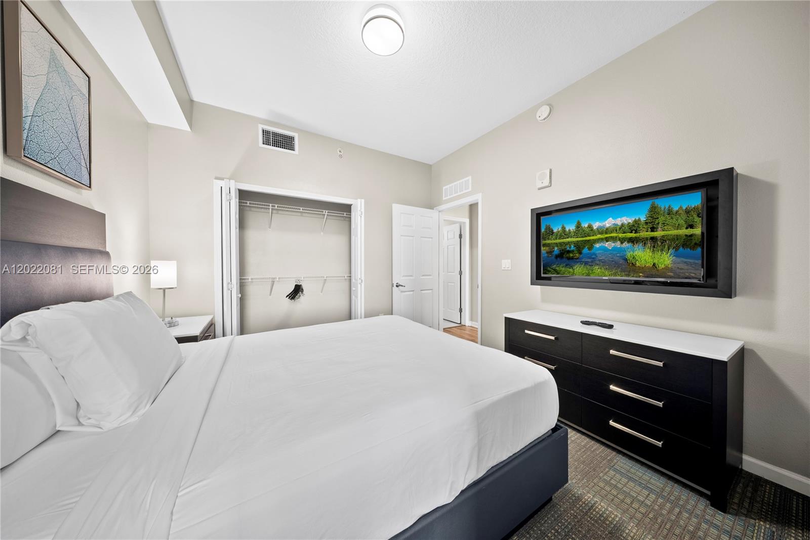 GROVE RESORT AND SPA HOTEL - Residential