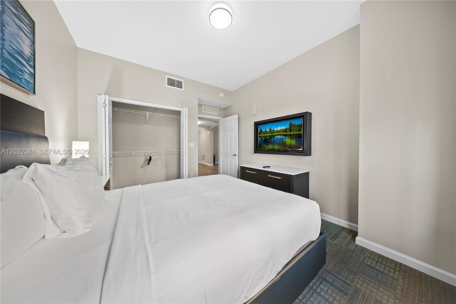 GROVE RESORT AND SPA HOTEL - Residential