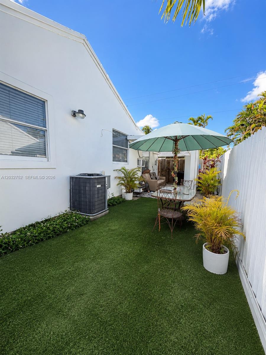 DOUGLAS PARK - Residential
