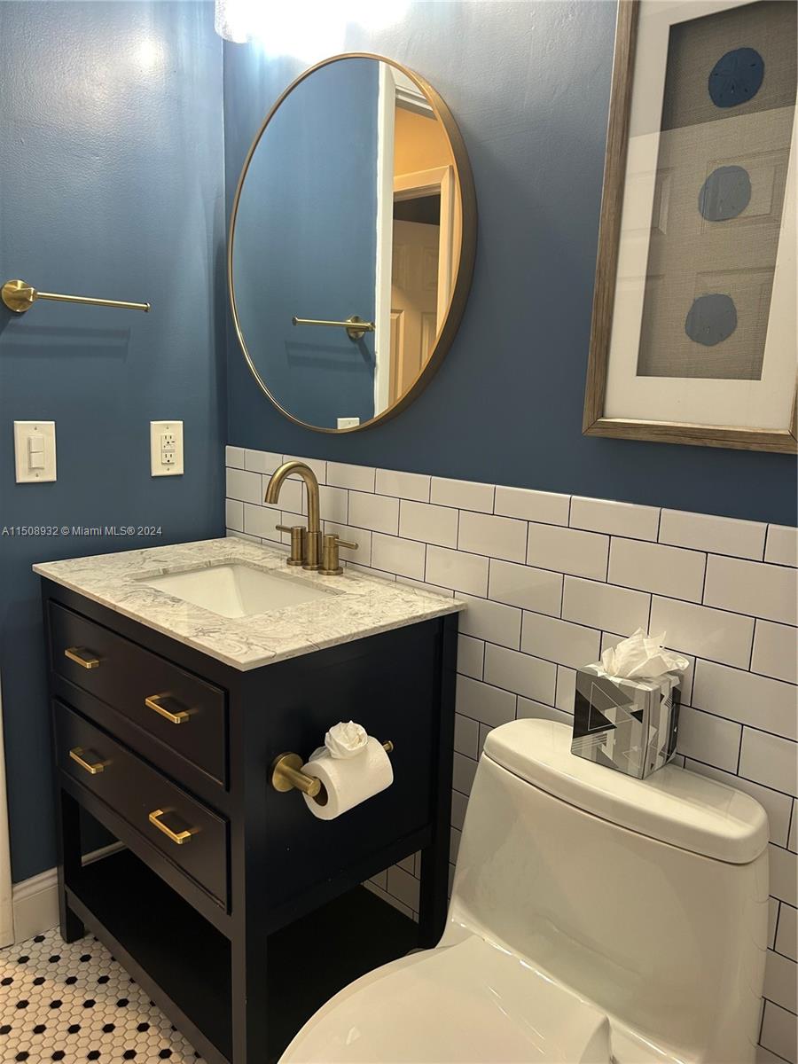 APPLEWOOD VILLAGE I-D CON - Residential