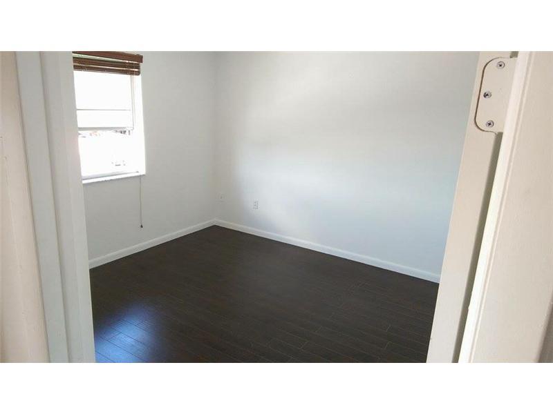 CITY VIEW BY THE GROVE CO - Residential Lease