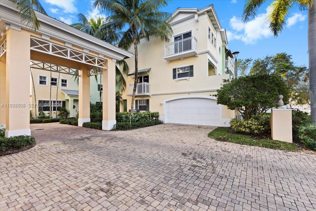 EVERGLADES LAND SALES CO - Residential