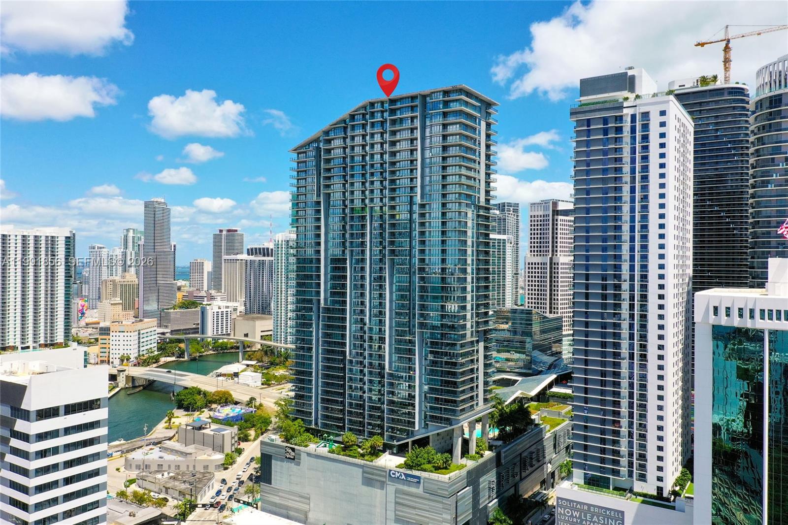RISE CONDO - Residential