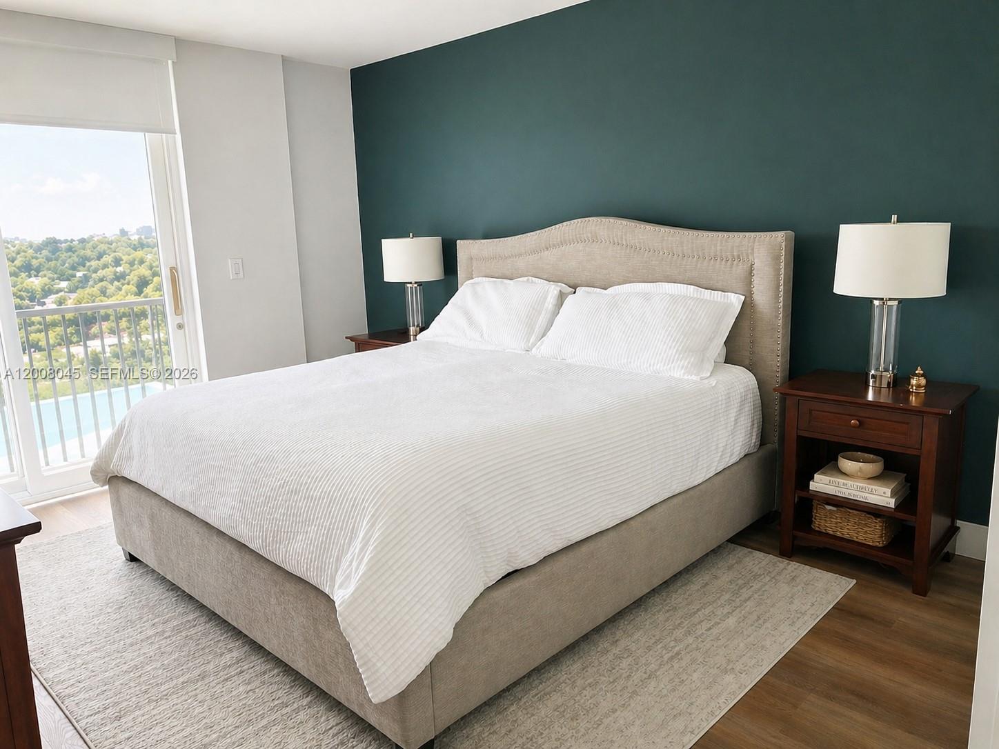 BRICKELL WAY CONDO - Residential