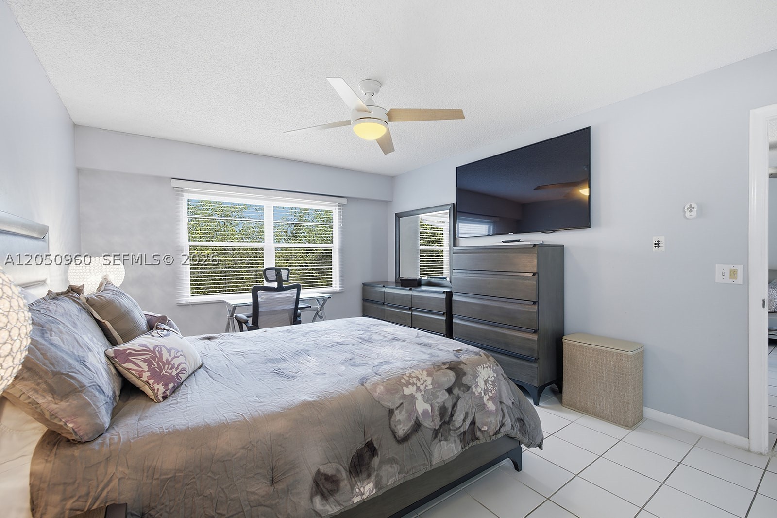 CAMBRIDGE AT CENTURY VILL - Residential