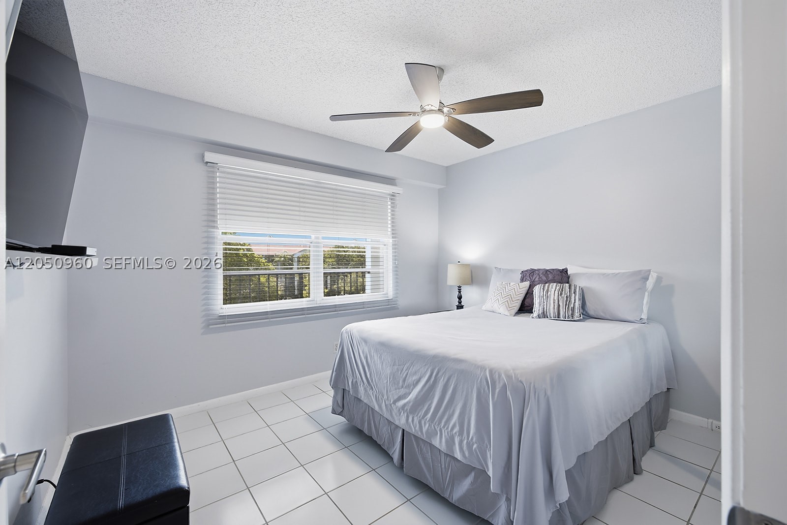 CAMBRIDGE AT CENTURY VILL - Residential