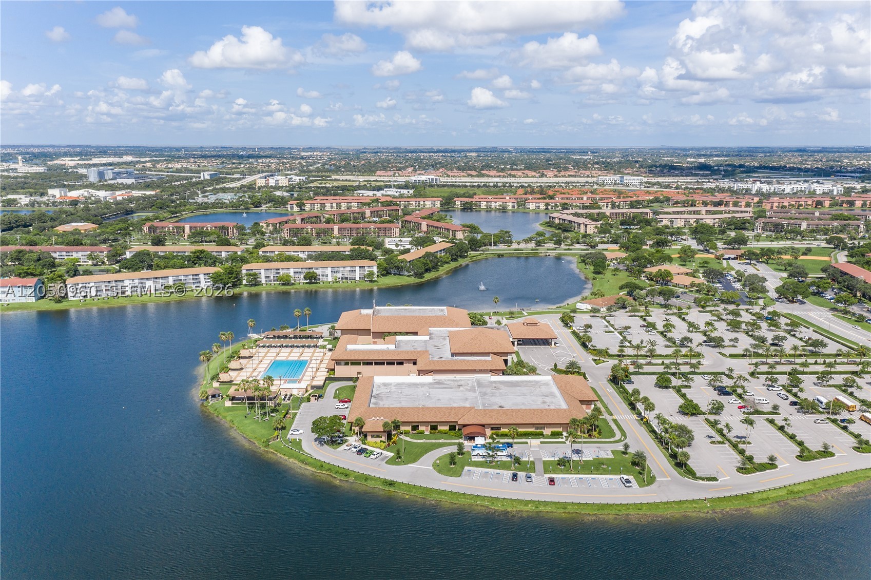 CAMBRIDGE AT CENTURY VILL - Residential