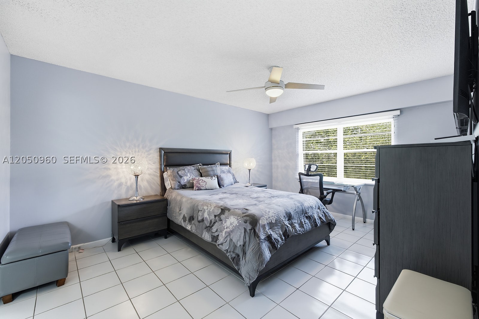 CAMBRIDGE AT CENTURY VILL - Residential