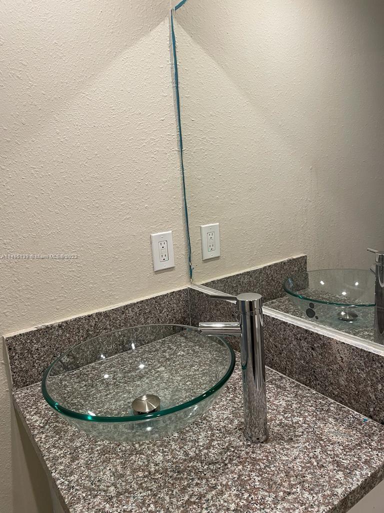 CONDADO REAL CONDO - Residential Lease