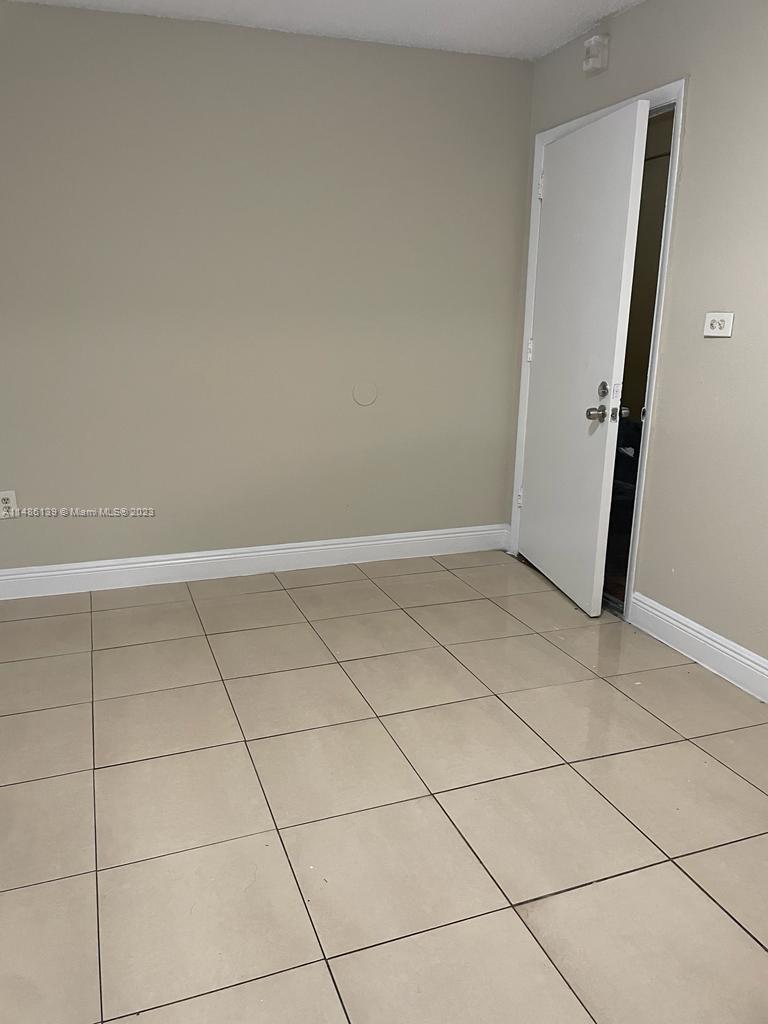 CONDADO REAL CONDO - Residential Lease