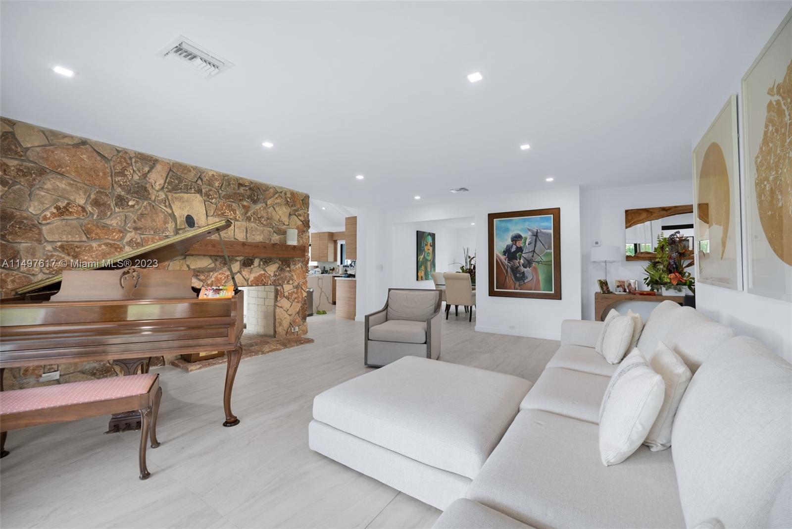 FLA FRUIT LANDS CO SUB NO - Residential