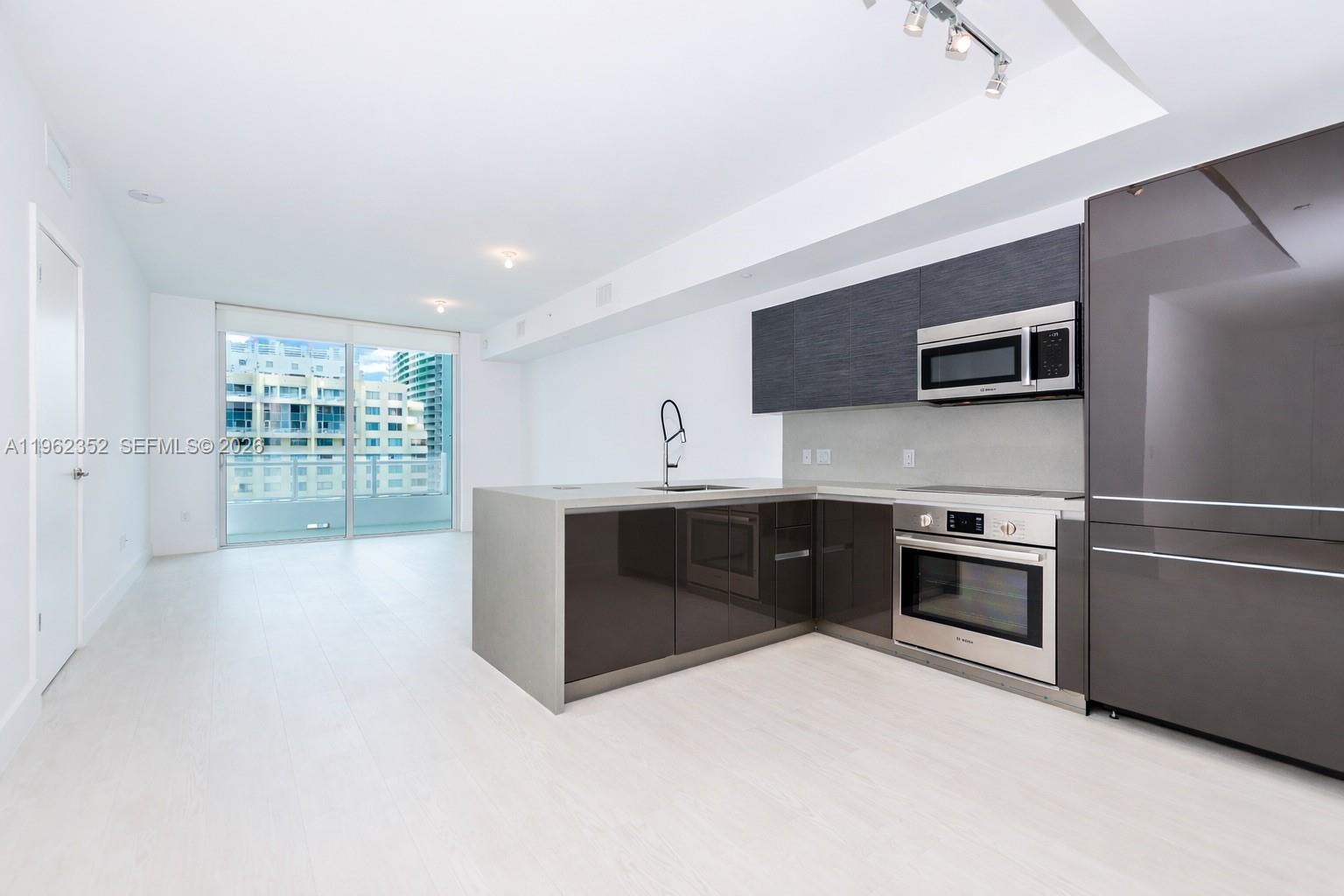 The Bond - Residential