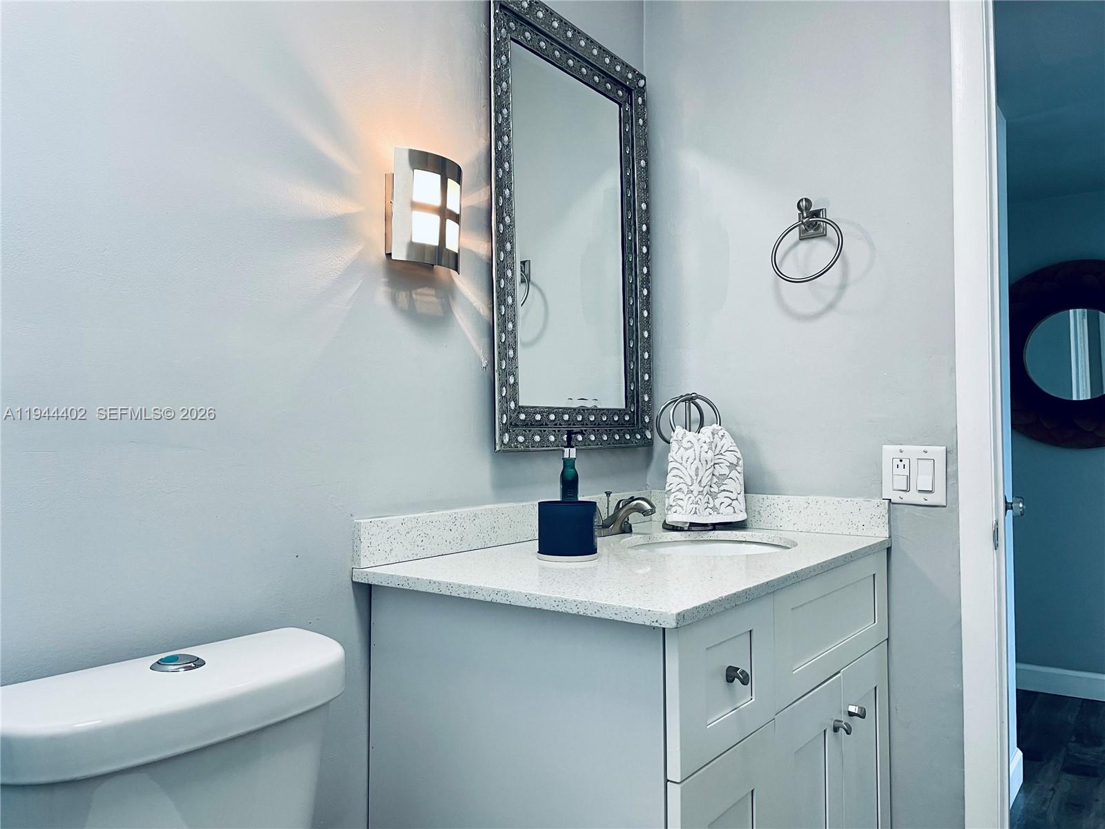 SHERIDAN LAKES CONDO APTS - Residential